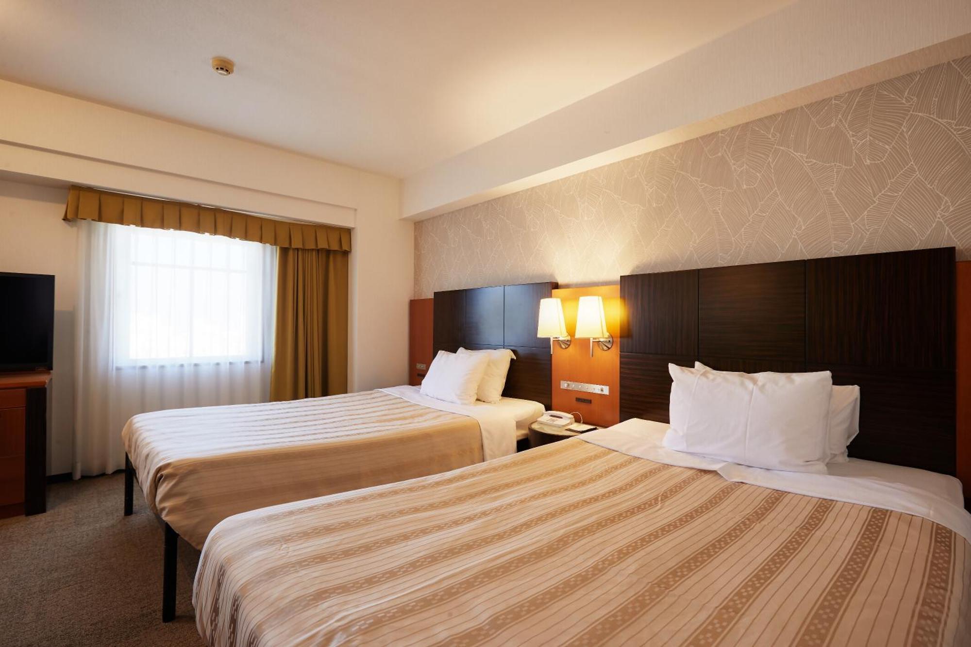 Grg Hotel Naha Higashimachi מראה חיצוני תמונה